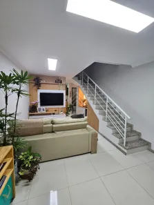 Sobrado com 2 Quartos à venda, 90m² no Cedro, Camboriú