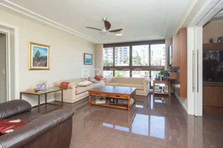 Apartamento com 2 Quartos para venda ou aluguel, 162m² no Rio Branco, Porto Alegre