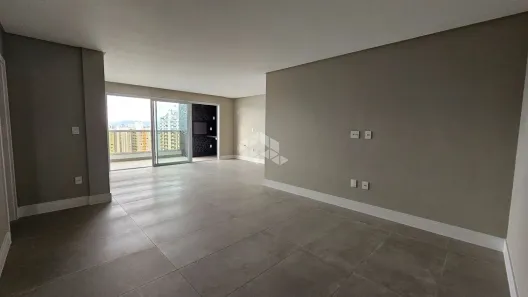 Apartamento com 3 Quartos à venda, 120m² no Campinas, São José