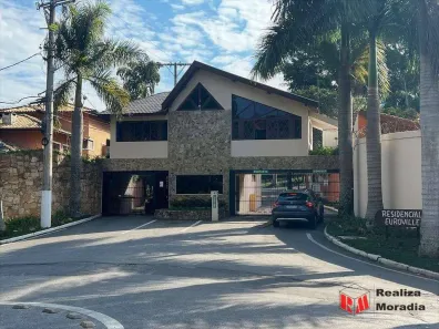 Casa de Condomínio com 5 Quartos à venda, 375m² no Residencial Euroville, Carapicuíba