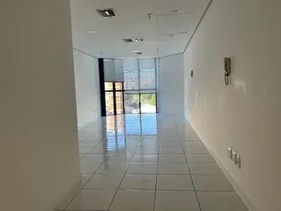 Sala Comercial à venda, 38m² no Moinhos de Vento, Porto Alegre