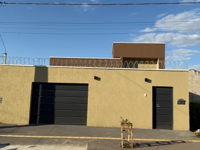 Casa com 3 Quartos à venda, 83m² no Village Atalaia, Goiânia