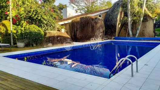 Casa de Condomínio com 6 Quartos à venda, 506m² no Chácaras Alpina, Valinhos