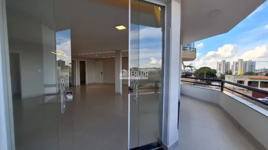 Apartamento com 3 Quartos à venda, 214m² no Santa Maria, Uberaba