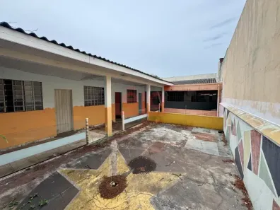 Lote/Terreno à venda, 300m² no Jardim Santa Cruz, Maringá