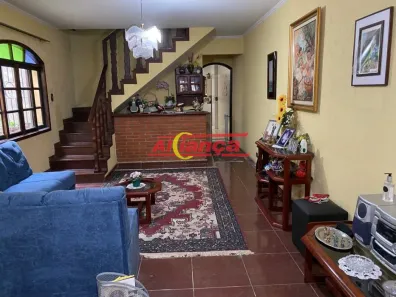 Sobrado com 4 Quartos à venda, 170m² no Jardim Santa Mena, Guarulhos