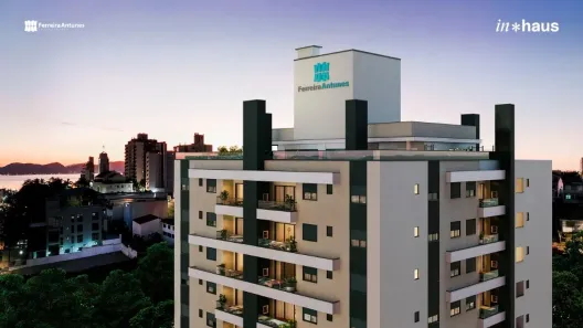 Apartamento com 3 Quartos à venda, 109m² no Canto, Florianópolis