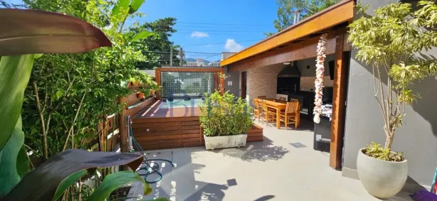 Casa de Condomínio com 4 Quartos à venda, 170m² no Camburi, São Sebastião