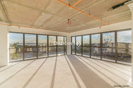 Sala Comercial à venda, 52m² no Tristeza, Porto Alegre