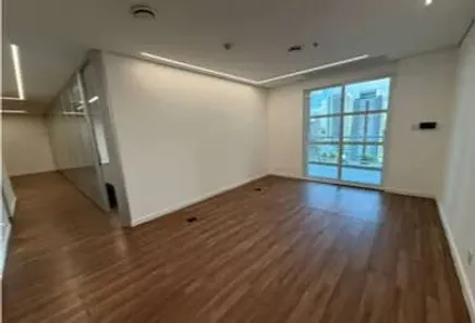 Ponto Comercial para alugar, 76m² no Vila São Francisco (Zona Sul), São Paulo