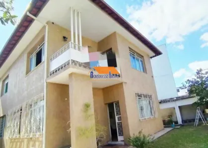 Casa com 4 Quartos à venda, 220m² no Itapoã, Belo Horizonte