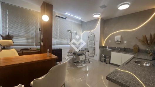 Sala Comercial com 3 Quartos à venda, 56m² no Centro, Santa Maria
