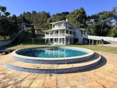 Casa de Condomínio com 4 Quartos à venda, 312m² no Albuquerque, Teresópolis