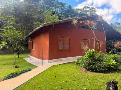 Casa de Condomínio com 2 Quartos à venda, 120m² no , Brumadinho
