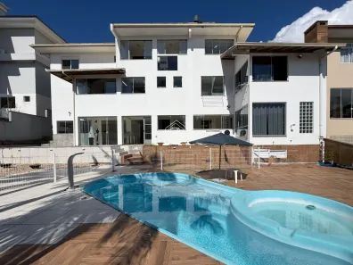 Casa de Condomínio com 6 Quartos à venda, 450m² no Bosque das Mansões, São José