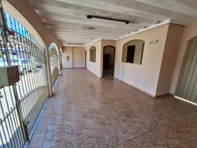 Casa com 2 Quartos à venda, 116m² no Jardim Gerson França, Bauru