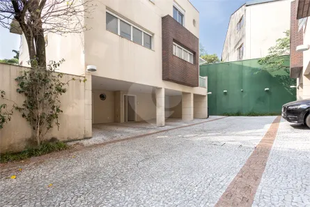 Casa de Condomínio com 4 Quartos à venda, 425m² no Vila Madalena, São Paulo