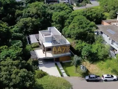 Sobrado com 5 Quartos à venda, 402m² no Jardim do Golf I, Jandira