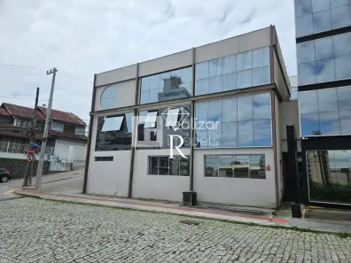 Ponto Comercial para alugar, 286m² no Centro, Florianópolis