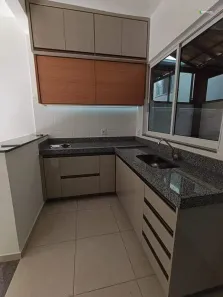 Casa com 2 Quartos para alugar, 60m² no Novo Centro, Santa Luzia