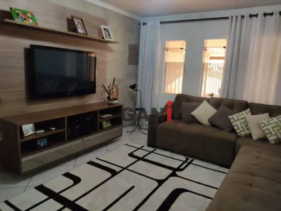 Sobrado com 4 Quartos à venda, 202m² no Jardim Santo Alberto, Santo André