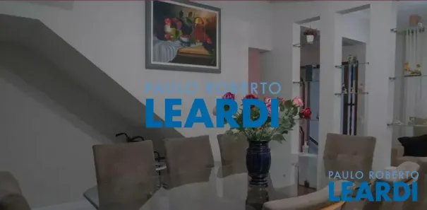 Sobrado com 4 Quartos à venda, 125m² no Jardim Stella, Santo André