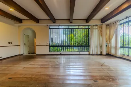 Sobrado com 4 Quartos para alugar, 480m² no Pacaembu, São Paulo