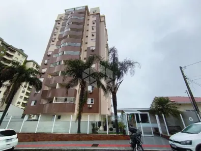 Apartamento com 2 Quartos para alugar, 76m² no Barreiros, São José