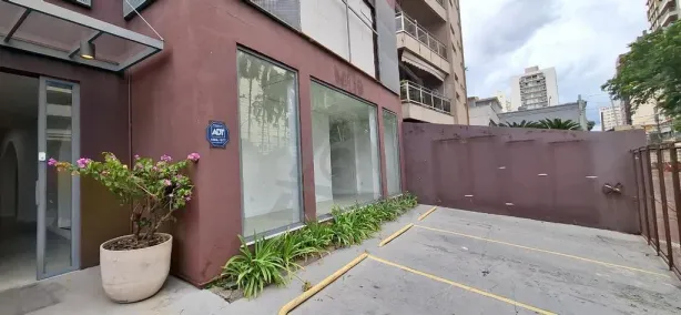 Ponto Comercial para alugar, 375m² no Cambuí, Campinas