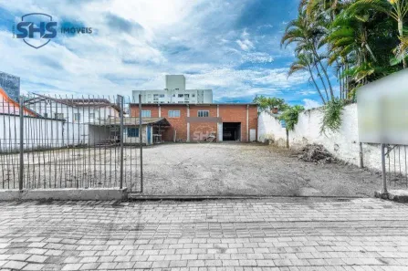 Lote/Terreno à venda, 859m² no Garcia, Blumenau