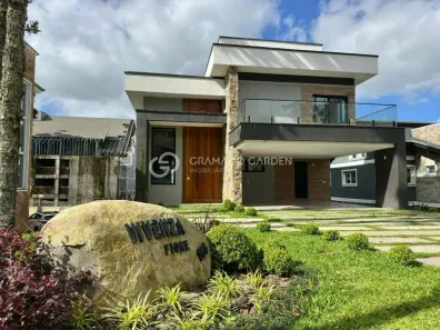 Casa com 3 Quartos à venda, 492m² no Centro, Canela