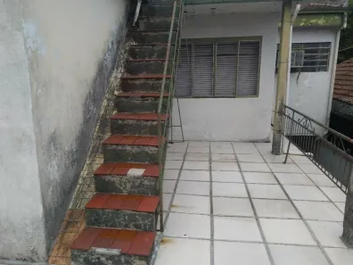 Casa com 3 Quartos à venda, 198m² no Jardim São Pedro, Porto Alegre