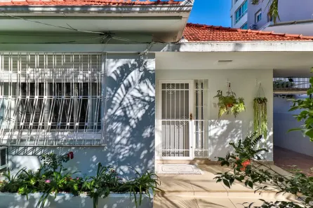 Casa com 4 Quartos à venda, 180m² no Passo da Areia, Porto Alegre