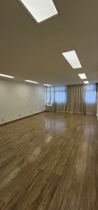 Sala Comercial para alugar, 554m² no Centro, Juiz de Fora