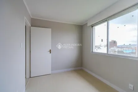 Apartamento com 2 Quartos à venda, 67m² no Azenha, Porto Alegre
