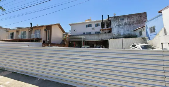 Lote/Terreno à venda, 360m² no Serraria, São José