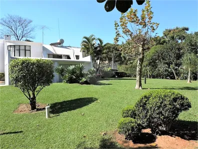 Casa de Condomínio com 5 Quartos à venda, 804m² no Chácara de La Rocca, Carapicuíba