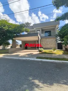 Sobrado com 4 Quartos à venda, 247m² no Loteamento Floresta, São José dos Campos