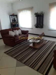 Sobrado com 4 Quartos à venda, 490m² no Tabaú, Pindamonhangaba
