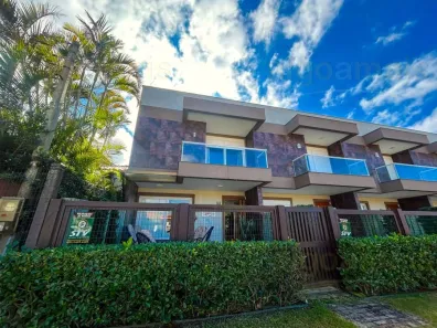 Sobrado com 3 Quartos à venda, 143m² no , Xangri-Lá