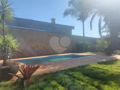 Fazenda/Sítio com 3 Quartos à venda, 252m² no Estância Lago Azul (Ártemis), Piracicaba