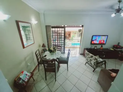 Casa com 3 Quartos à venda, 245m² no Jardim Castelo Branco, Ribeirão Preto