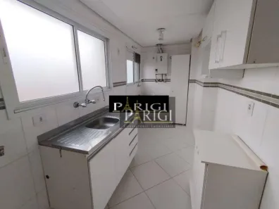 Apartamento com 3 Quartos para alugar, 90m² no Petrópolis, Porto Alegre