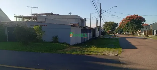 Casa com 2 Quartos para alugar, 110m² no Cajuru, Curitiba