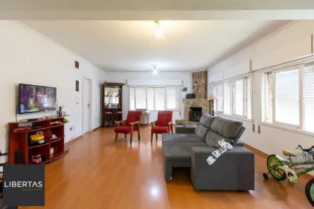 Casa com 4 Quartos à venda, 273m² no Medianeira, Porto Alegre