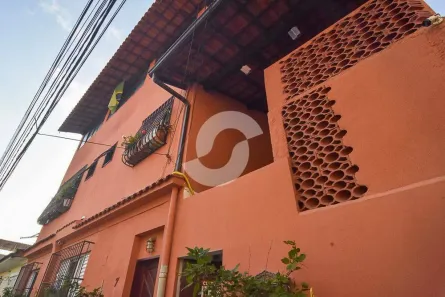 Casa com 5 Quartos à venda, 258m² no Santa Rosa, Niterói