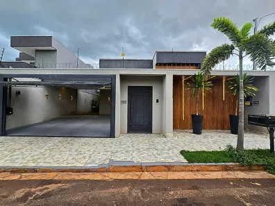 Casa com 3 Quartos à venda, 186m² no Parque Residencial Rita Vieira, Campo Grande