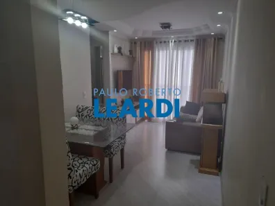 Apartamento com 2 Quartos à venda, 52m² no Conjunto Residencial Vista Verde, São Paulo