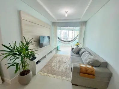 Apartamento com 3 Quartos para alugar, 80m² no Centro, Balneário Camboriú