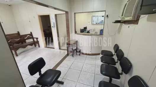 Imóvel Comercial com 7 Quartos à venda, 198m² no Penha Circular, Rio de Janeiro